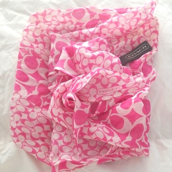 Coach Accessories - Coach pink logo scarf